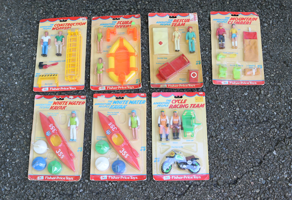 FISHER PRICE ADVENTURE PEOPLE CASES THIS SALE IS FOR ACRYLIC CASES ONLY NO TOYS 